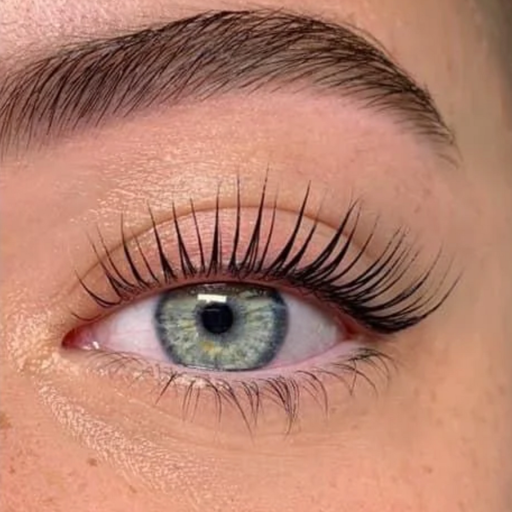 HolyLash™ - Jouw natuurlijke wimpergroeiserum!